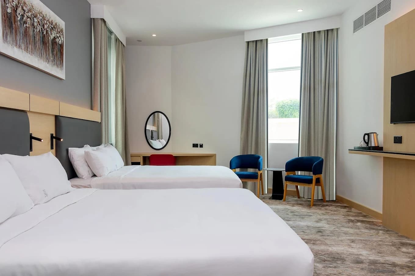 Holiday Inn Express Dubai Airport by IHG