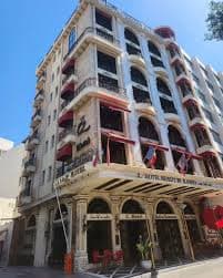 Q- Hotel